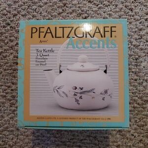 Pfaltzgraff April Porcelain Tea Kettle - 3 Qu.